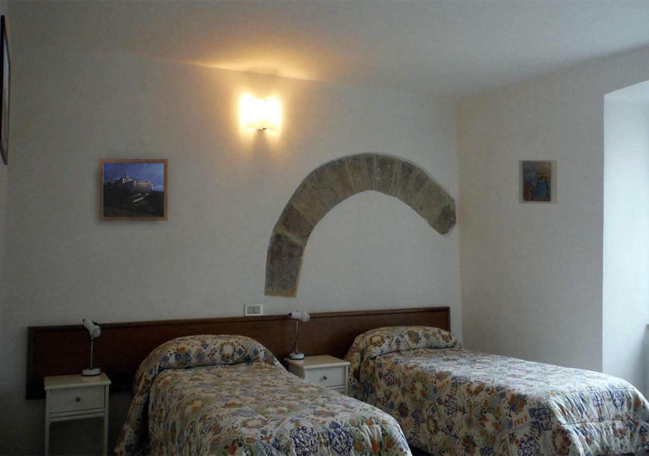 Camere Gambacorta Assisi Exterior foto